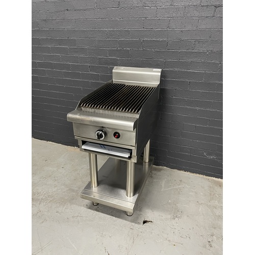 Pre-Owned Waldorf CH8450-LG - 450mm Gas Chargrill on Leg Stand - PO-0932