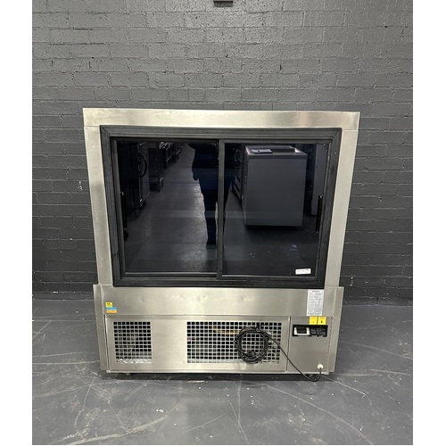 Pre-Owned Koldtech SQRCD.12 - Square Glass Cake Display 1200mm