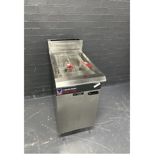 Pre-Owned Blue Seal GT45 - Single Pan Gas Fryer - PO-1618