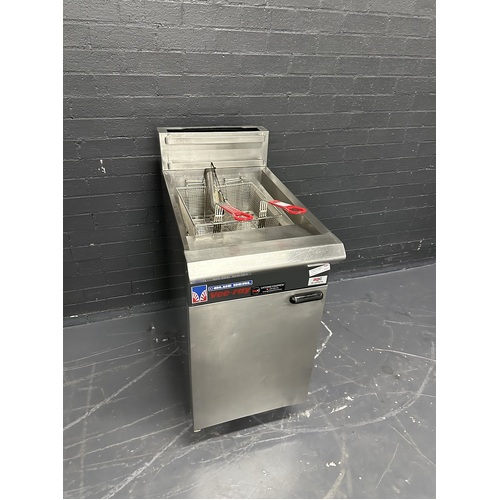 Pre-Owned Blue Seal GT45 - Single Pan Gas Fryer