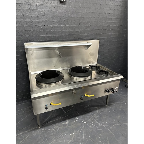 Pre-Owned Luus WF-2C2B - 2 Hole Gas Wok with 2 Side Burners - PO-1654