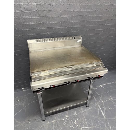 Pre-Owned Waldorf RN8609G-LS - 900mm Gas Griddle on Leg Stand