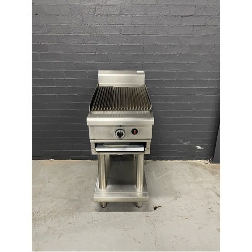 Pre-Owned Waldorf CH8450-LG - 450mm Gas Chargrill on Leg Stand - PO-0932