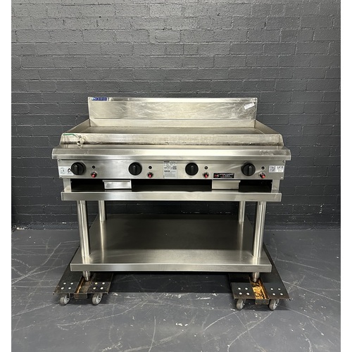 Pre-Owned Luus CS-12P - Gas 1200mm Griddle on Leg Stand - PO-1638